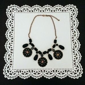 NECKLACE - Black & Gold Statement Necklace